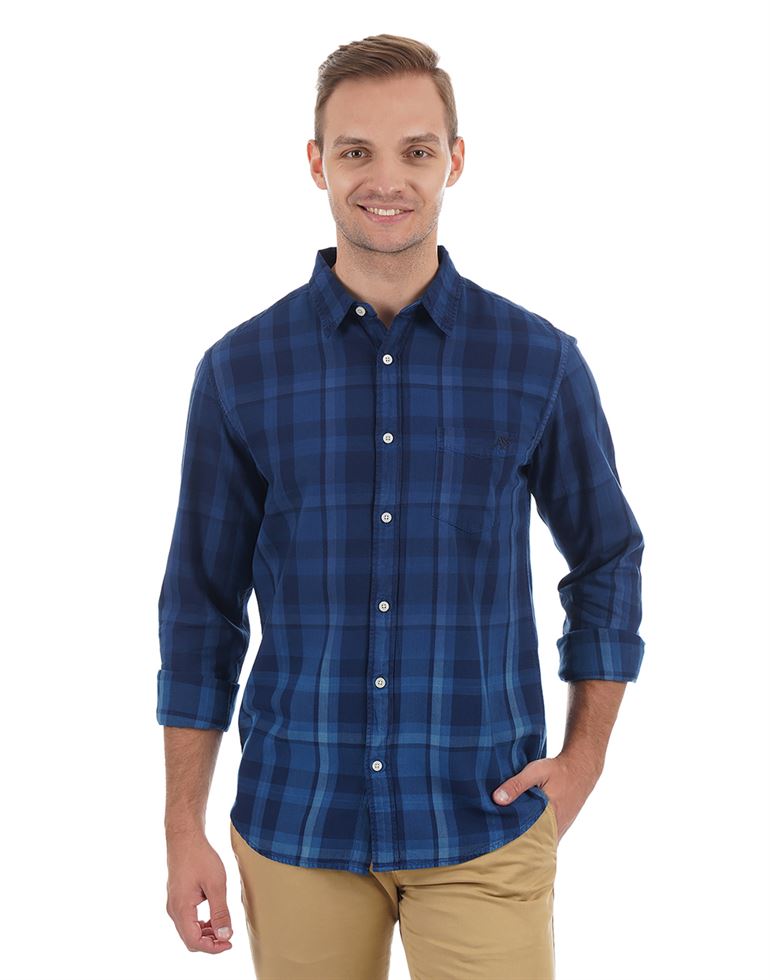 Aeropostale Men Casual Wear Checkered  Shirt