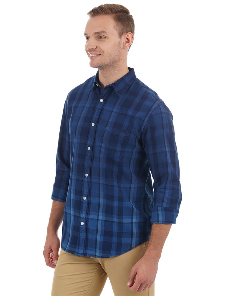 Aeropostale Men Casual Wear Checkered  Shirt