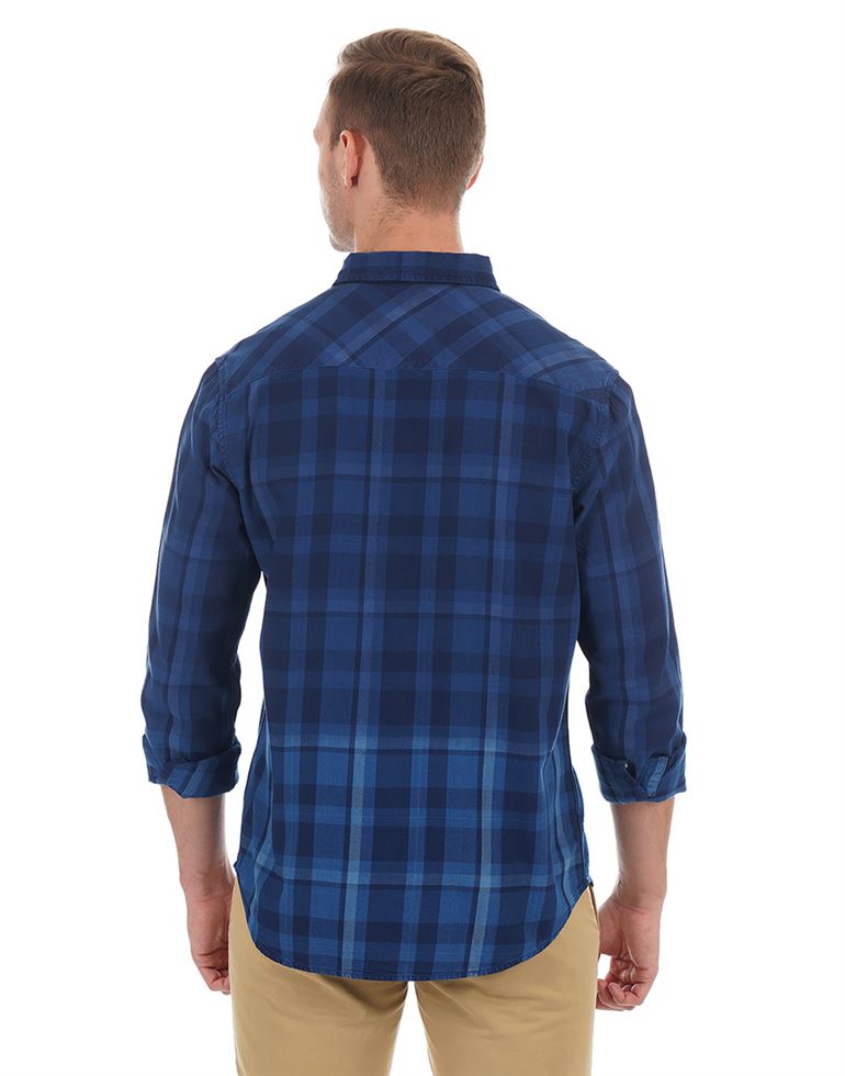 Aeropostale Men Casual Wear Checkered  Shirt