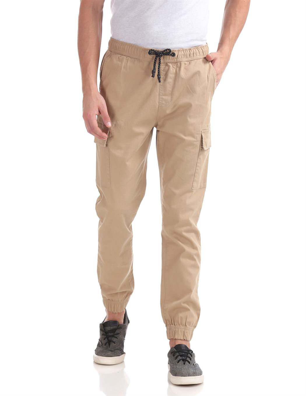 Aeropostale Men Casual Wear Solid Trouser