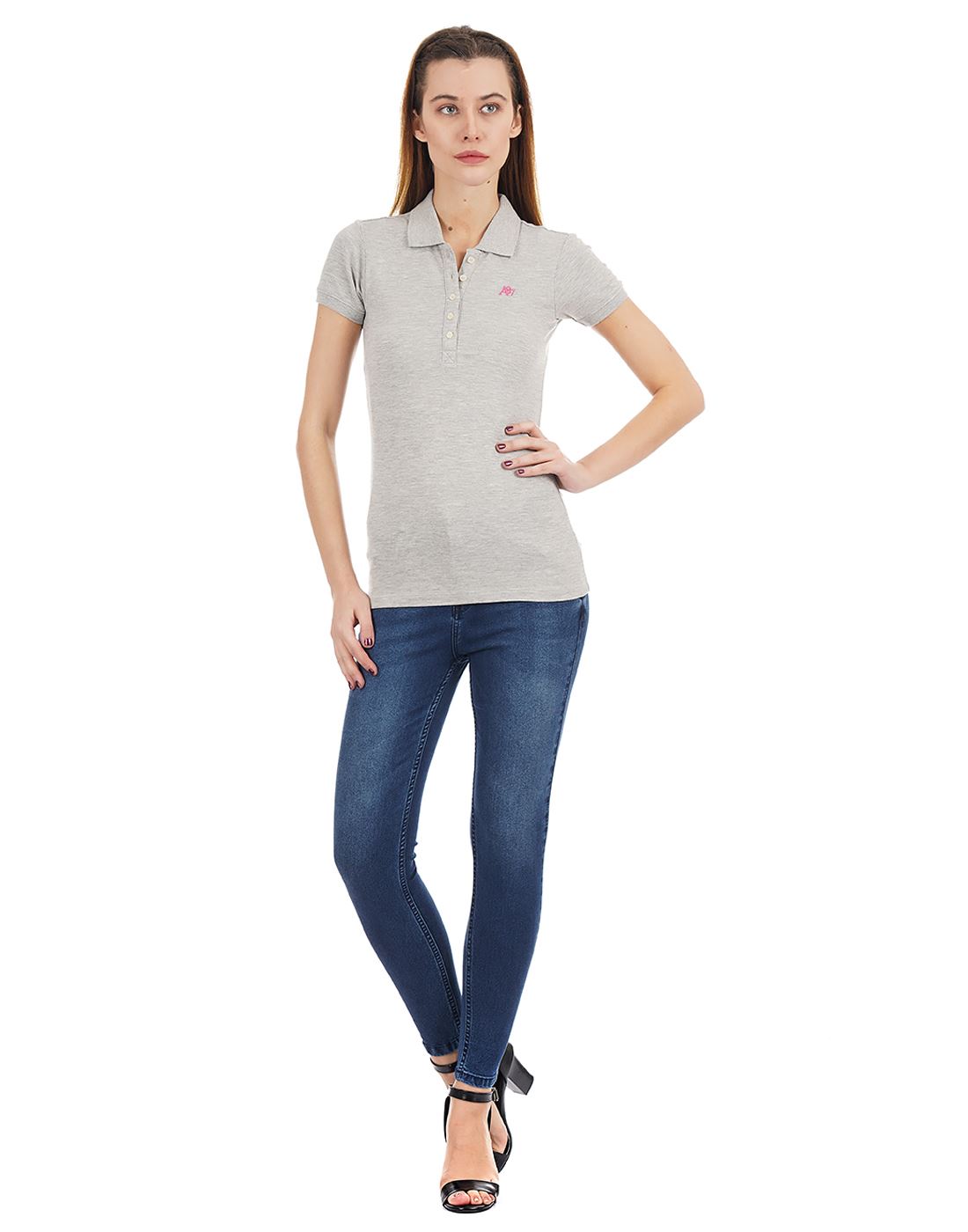 Carrera Women Casual Wear Mid Rise Clean Look Blue Jeans