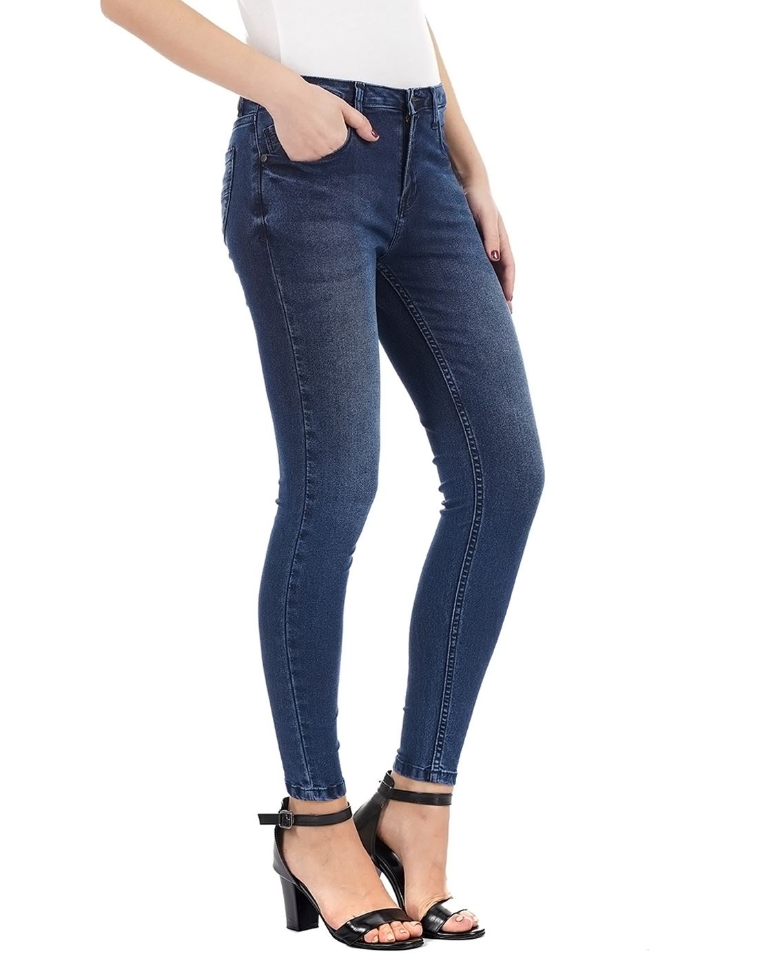 Carrera Women Casual Wear Mid Rise Clean Look Blue Jeans